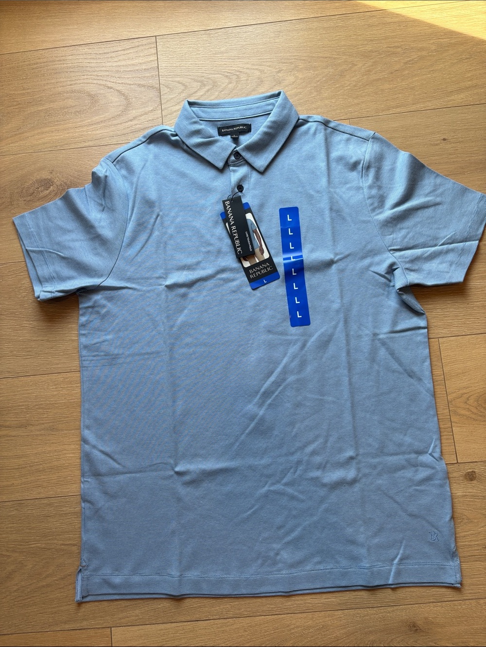 Banana Republic Men’s Light Blue Polo
